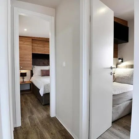Exclusive Withlove זאדאר