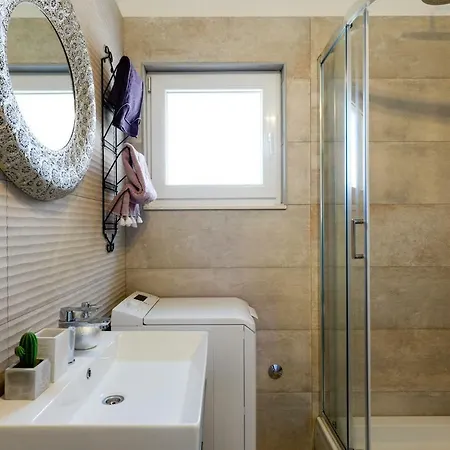 Exclusive Withlove Lejlighed